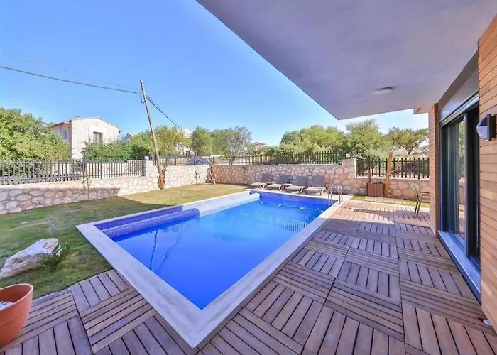 Ilyada - Private For 8 Guests - Vila