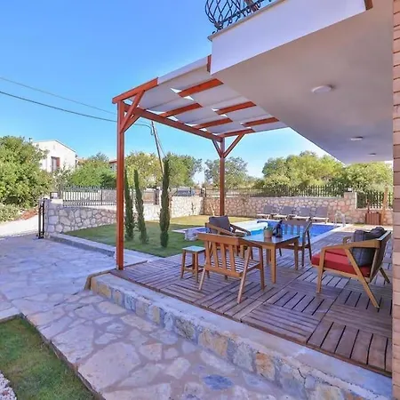 Villa Ilyada - Private For 8 Guests - *